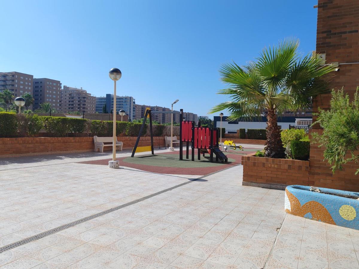 Apartamento Magic World Nueva Marina D'Or 2 Dormitorios Edificio Torremar Oropesa del Mar Exterior foto